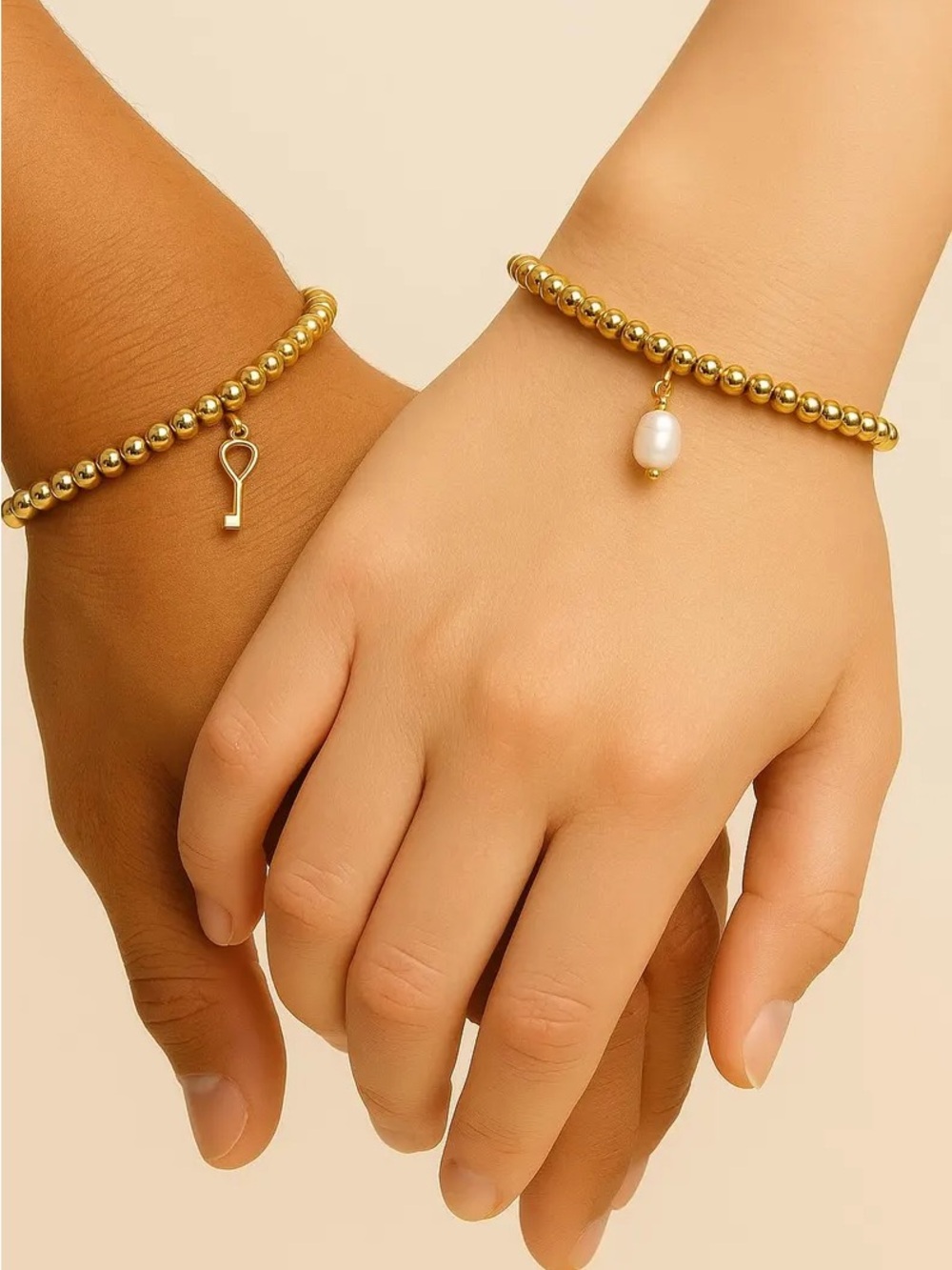 Set of 2 Friendship Bracelets – Key & Pearl Charm